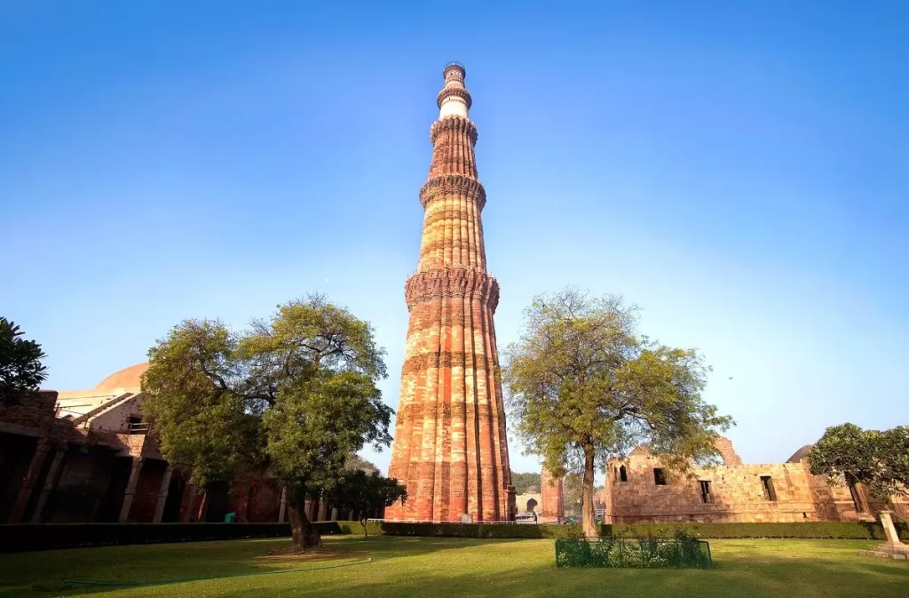 Discovering Delhi: 10 Must-Visit Iconic Attractions and Places to Explore in India's Capital City